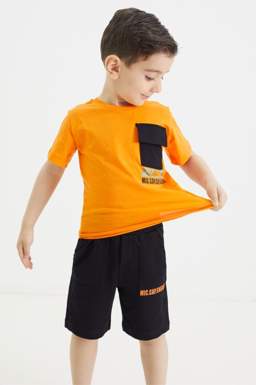Turuncu Göğüs Cepli Baskılı Erkek Çocuk Tişörtlü Şortlu Takım 18567