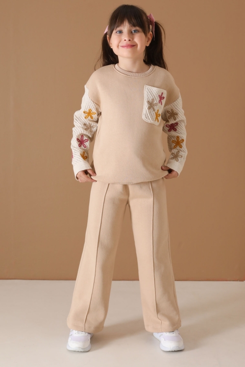 Krem Çiçek Nakışlı Örgülü Kol Kız Çocuk Şardonlu Eşofman Takımı 19748