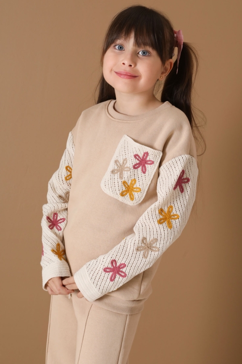 Krem Çiçek Nakışlı Örgülü Kol Kız Çocuk Şardonlu Eşofman Takımı 19748