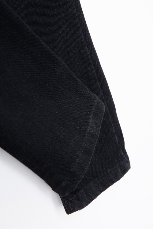 Siyah Cebi Arma Detaylı Erkek Çocuk Jean Pantolon 20321