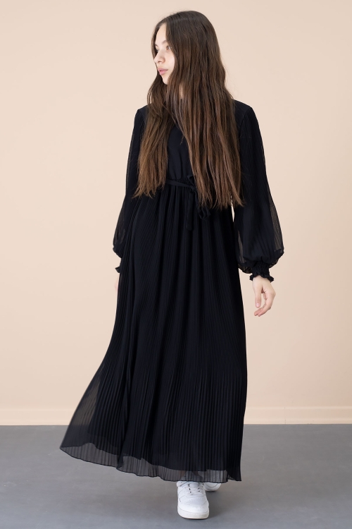 Siyah Yakası Fırfırlı Kuşaklı Kız Çocuk Piliseli Şifon Elbise 20560