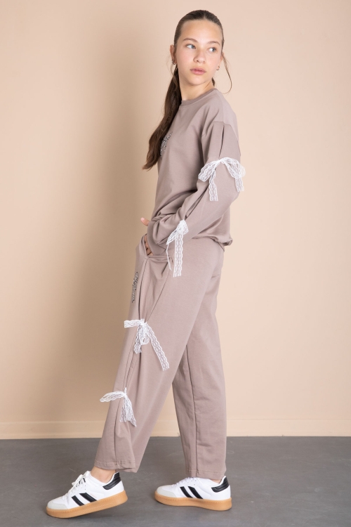 Kahverengi Yanları Fiyonk Detaylı Geniş Paça Kız Çocuk Eşofman Takımı 21198