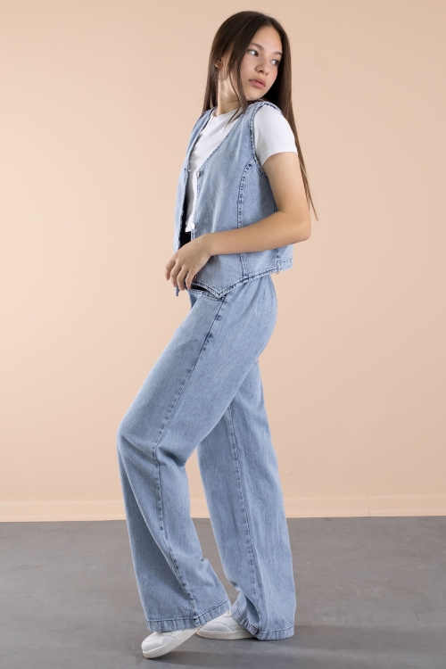 Mavi Düğmeli Jean Yelekli ve Geniş Paça Pantolonlu Kız Çocuk 2li Takım 20636