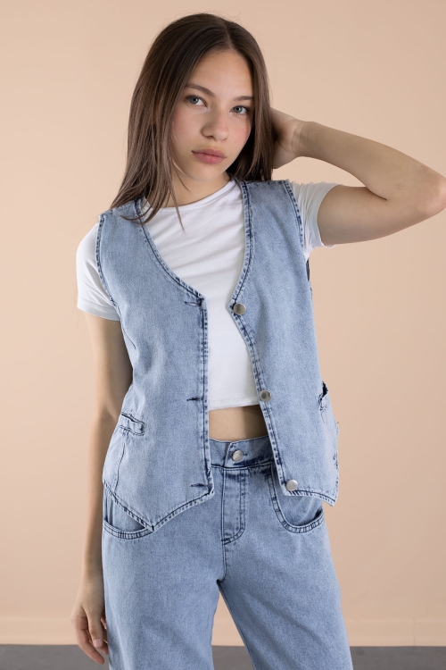 Mavi Düğmeli Jean Yelekli ve Geniş Paça Pantolonlu Kız Çocuk 2li Takım 20636