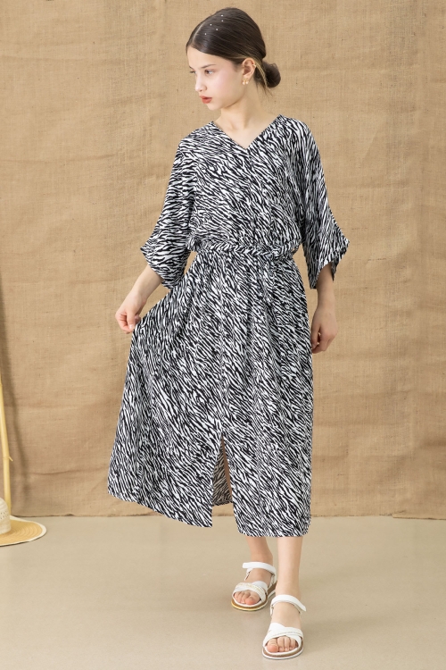 Siyah Zebra Desenli Kuşaklı Kız Çocuk Kısa Kol Elbise 20769