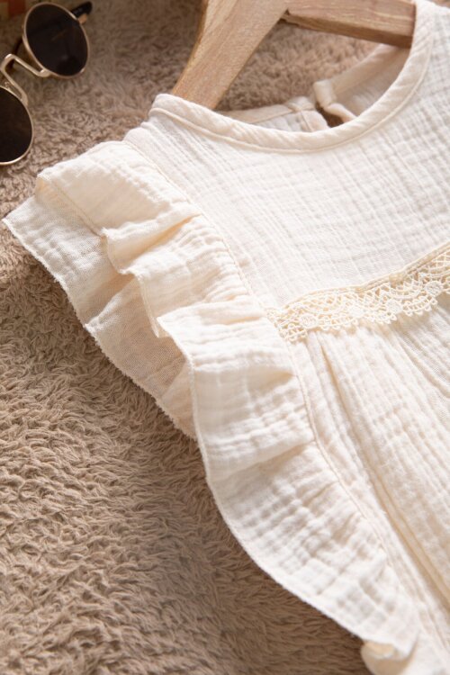 Bej Dantel Detaylı Bluzlu Jean Şortlu Kız Çocuk 2li Takım 22663