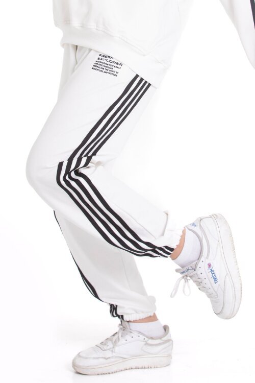 Beyaz Erkek Çocuk Şerit Detaylı Eşofman Altı 21501