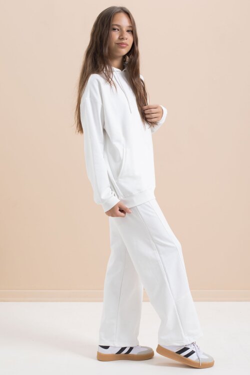 Beyaz Yazı Baskılı Kapüşonlu Geniş Paça Kız Çocuk Eşofman Takımı 21433