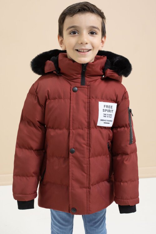 Erkek Çocuk Kiremit Yazılı Arma Detaylı İçi Kürklü Kapüşonlu Şişme Mont 21347