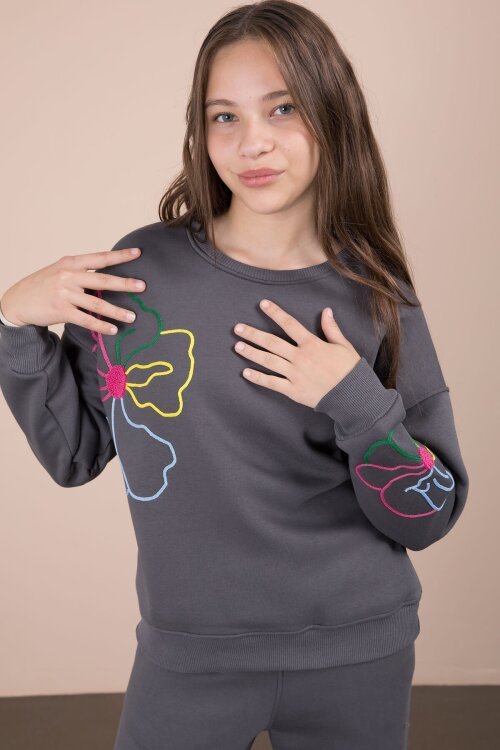 Füme Çiçek Nakış Detaylı Geniş Paça Kız Çocuk Şardonlu Takım 23285