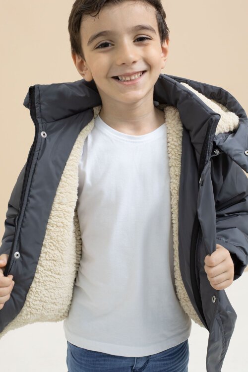 Füme İçi Kürklü Çıkarılabilir Kapüşonlu Basic Erkek Çocuk Şişme Mont 21442