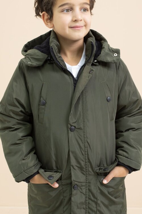Haki İçi Kürklü Çıtçıtlı Cepli Uzun Kesim Erkek Çocuk Kapüşonlu Şişme Mont 21445
