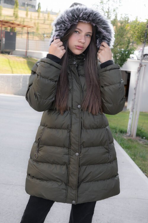 Haki İçi Kürklü Çıtçıtlı Kapüşonlu Kız Çocuk Şişme Mont 21318