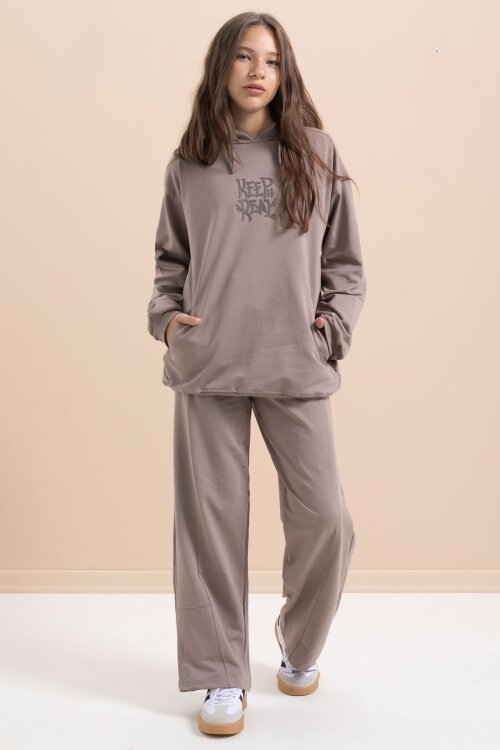Kahve Yazı Baskılı Kapüşonlu Geniş Paça Kız Çocuk Eşofman Takımı 21430