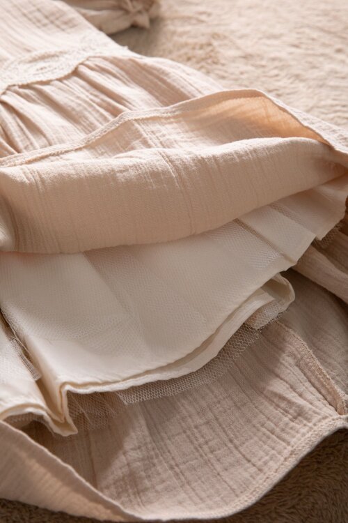 Kahverengi Dantel İşlemeli Kuşaklı Kız Çocuk Müslin Elbise  22660