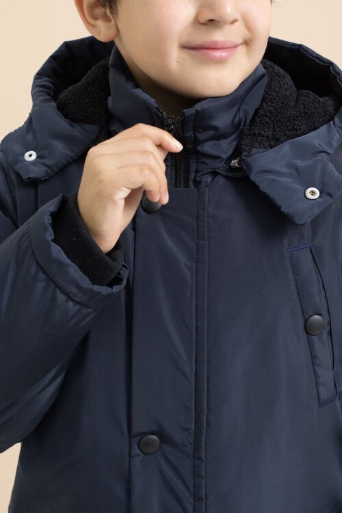 Lacivert İçi Kürklü Çıtçıtlı Cepli Uzun Kesim Erkek Çocuk Kapüşonlu Şişme Mont 21446