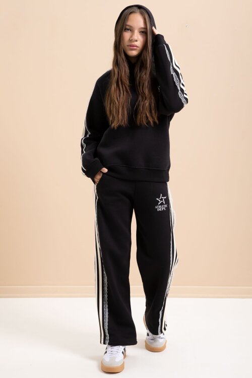 Siyah 3 İplik Şardonlu Şeritli Dantel  Detaylı Kız Çocuk Kapüşonlu Eşofman Takımı  22719