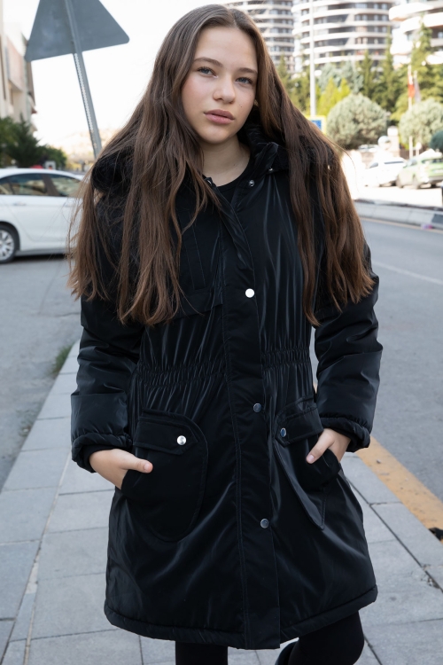 Siyah Cep Detaylı İçi Kürklü Çıkarılabilir Kapüşonlu Kız Çocuk Şişme Mont 21337