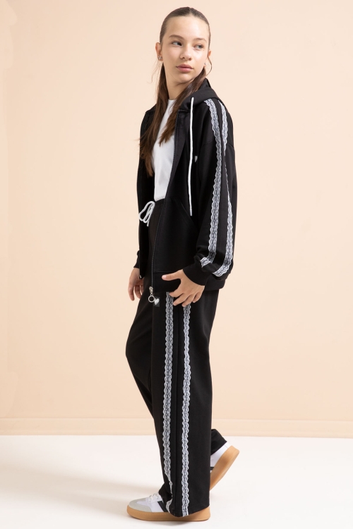 Siyah Dantel Şeritli Hırkalı Kız Çocuk 2li Eşofman Takımı 21242