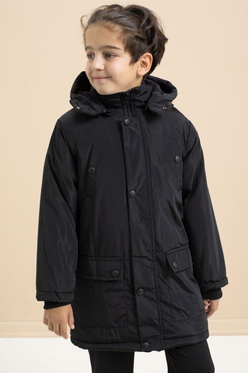 Siyah İçi Kürklü Çıtçıtlı Cepli Uzun Kesim Erkek Çocuk Kapüşonlu Şişme Mont 21444