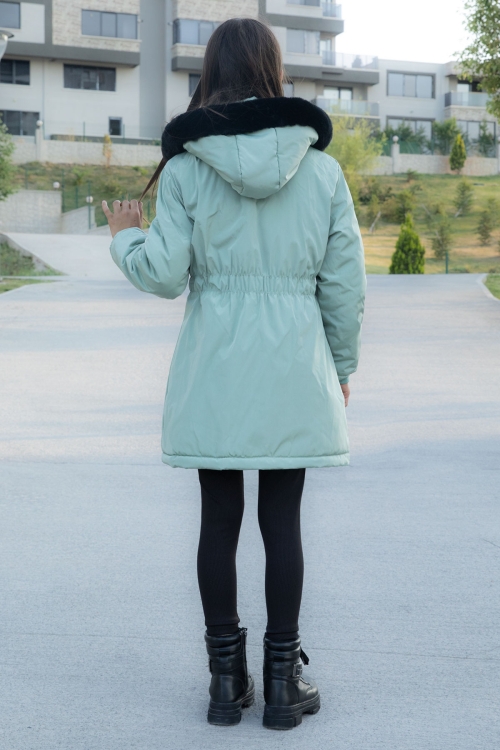 Yeşil Çıtçıtlı Cepli Esnek Bel İçi Kürklü Kız Çocuk Kapüşonlu Mont 21303