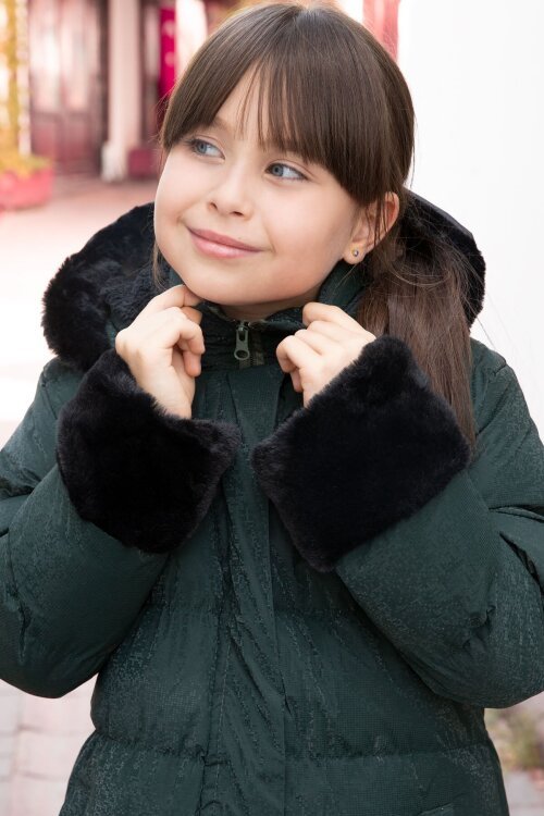 Yeşil Kolu Kürk Detaylı İçi Yünlü Kız Çocuk Kapüşonlu Şişme Mont 21333