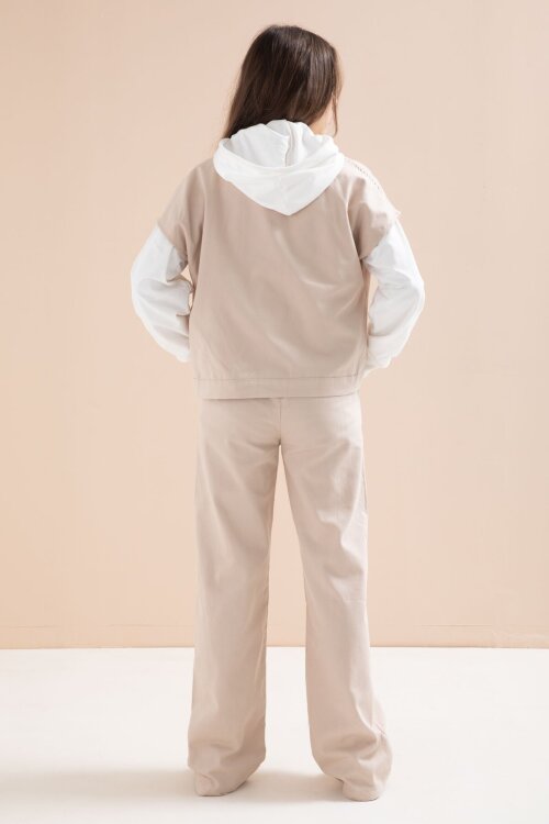 Bej Düğmeli Sıfır Kol Yelekli Geniş Paça Pantolonlu Kız Çocuk Kapüşonlu 3lü Takım 23604