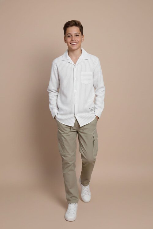 Beyaz Çizgili Gömlekli Paraşüt Pantolonlu Erkek Çocuk 2li Takım 23261