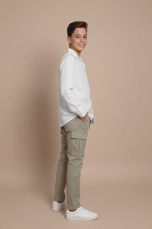 Beyaz Çizgili Gömlekli Paraşüt Pantolonlu Erkek Çocuk 2li Takım 23261