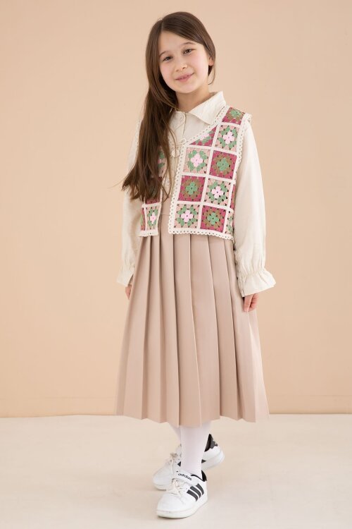 Kahverengi Çiçek Desen Örgü Süveterli Gömlekli Kız Çocuk Etekli 3lü Takım  23583