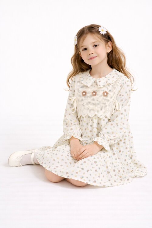 Kahverengi Çiçek Desenli Nakışlı Süveterli Kız Çocuk Müslin Elbise  23580