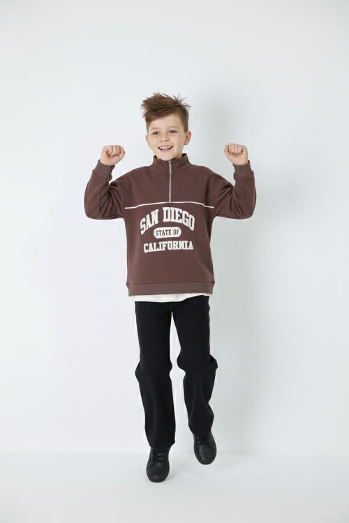 Kahverengi Yazı Baskılı Yarım Fermuar Sweatshirt ve Pantolonlu Erkek Takım  23510