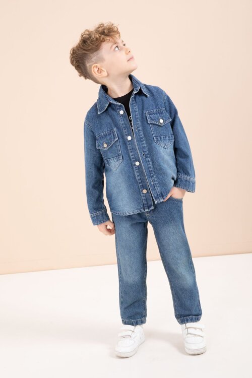 Koyu Mavi Düğmeli Jean Ceketli Pantolonlu Erkek Çocuk 3lü Takım 23629