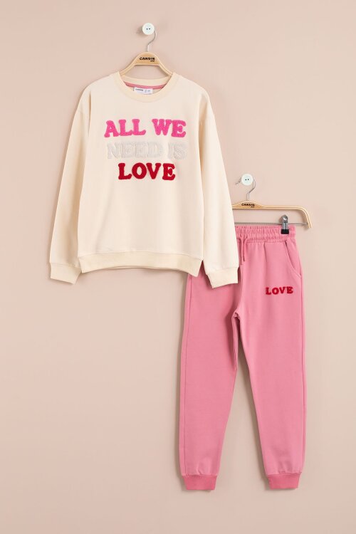 Krem Love Nakışlı Kız Çocuk Eşofman Takımı 23393
