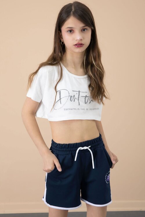 Lacivert Yanları Yırtmaçlı Çiçek Baskılı Beli Lastikli Kız Çocuk Şort 20735