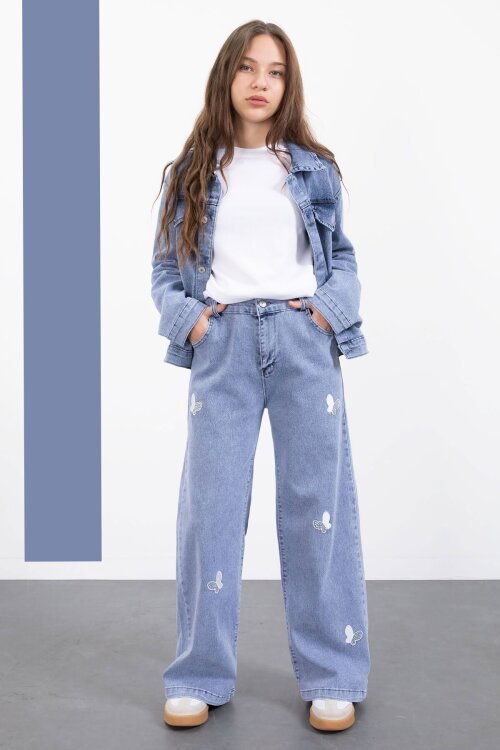 Mavi Kelebek Nakışlı Düğmeli Ceketli Pantolonlu Kız Çocuk Jean Takım 23446