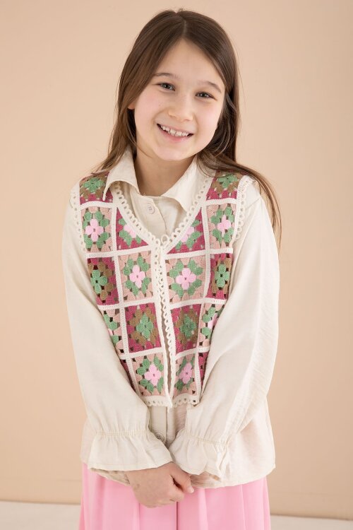 Pembe Sevimli Karakter Baskılı Ceketli ve Pantolonlu 3lü Kız Çocuk Takım 23585