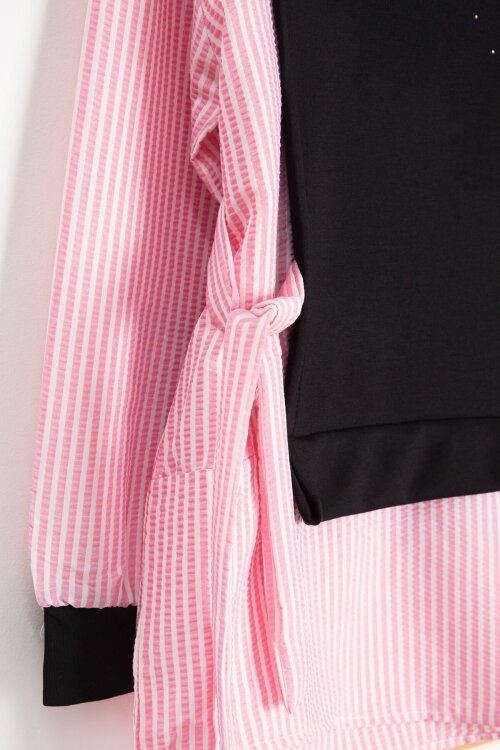 Siyah Çizgi Desenli Taş Detaylı Bluzlu Kız Çocuk Kuşaklı Pantolonlu 2li Takım 23746