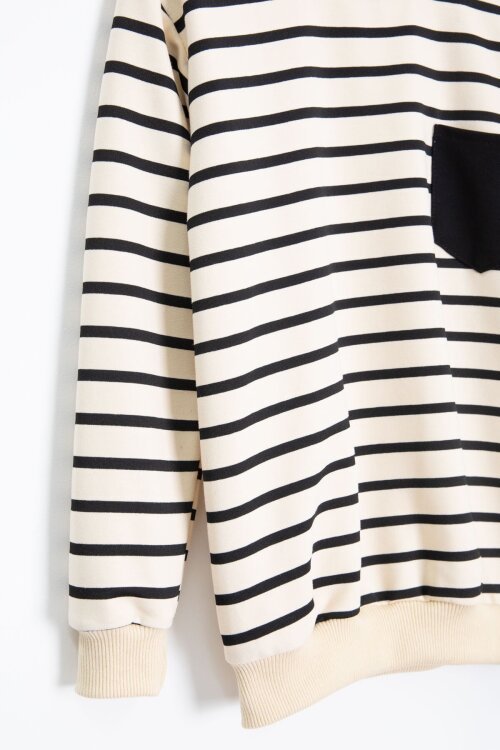 Siyah Çizgili Cep Detaylı Erkek Çocuk Eşofman Takımı 23340