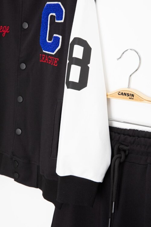 Siyah Yazı Nakışlı Kolej Ceketli Erkek Çocuk Eşofman Takımı 21222
