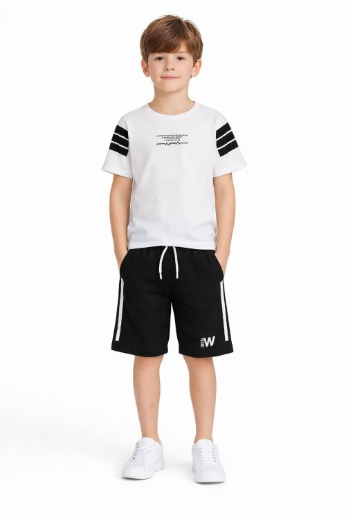 Ekru Şerit Detaylı Yazılı Tişörtlü Erkek Çocuk Şortlu Takım 23770