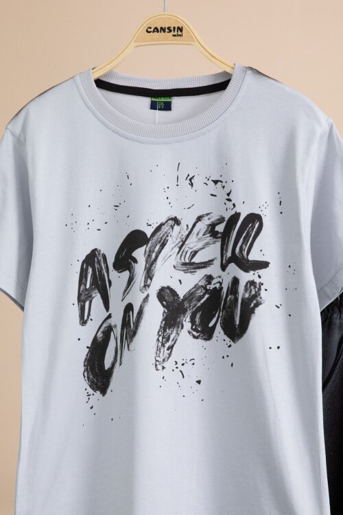 Gri Grafiti Baskılı Tişörtlü Şortlu Erkek Çocuk 2li Takım  23774