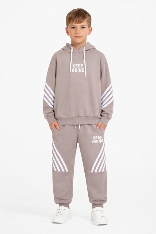Kahve Erkek Çocuk Keep Going Yazılı Şeritli Erkek Çocuk Kapüşonlu Eşofman Takımı 23419