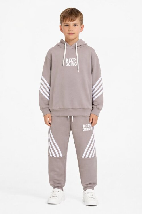 Kahve Erkek Çocuk Keep Going Yazılı Şeritli Erkek Çocuk Kapüşonlu Eşofman Takımı 23419