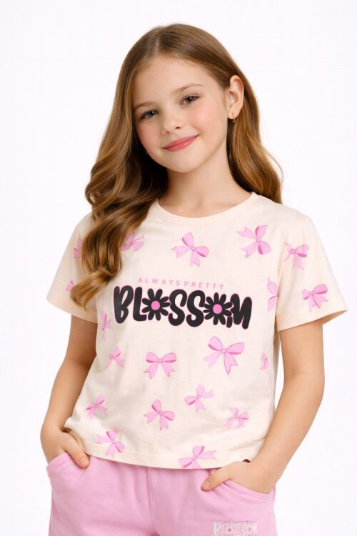 Pudra Fiyonk Desenli Bisiklet Yaka Tişörtlü Kız Çocuk Şortlu Takım 23901