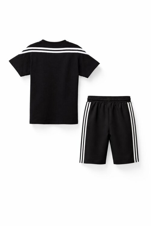 Siyah Logolu Tişörtlü Şerit Detaylı Şortlu Erkek Çocuk Takım 23811