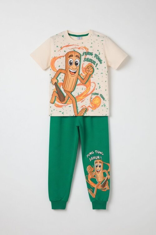 Yeşil Baskılı Bisiklet Yaka Tişörtlü Beli Lastikli Erkek Çocuk 2li Takım 23885