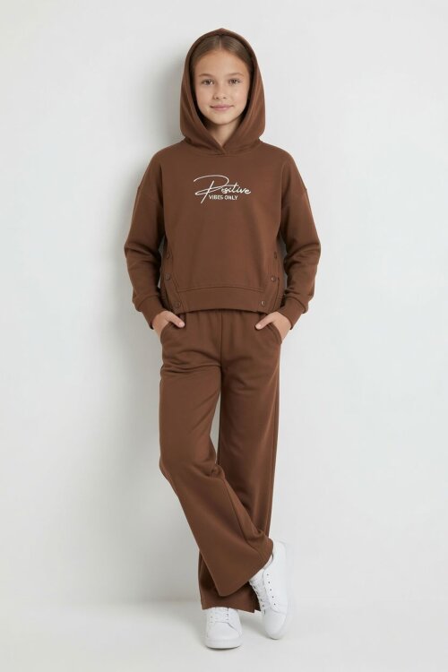 Kahverengi Kız Çocuk Çıtçıt Detaylı Kabartmalı Sweatshirt Geniş Paça 2li Eşofman Takımı 24764
