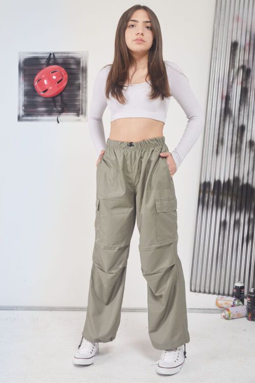 Haki Lastikli Paça Kargo Cepli Kız Çocuk Paraşüt Pantolon 17563