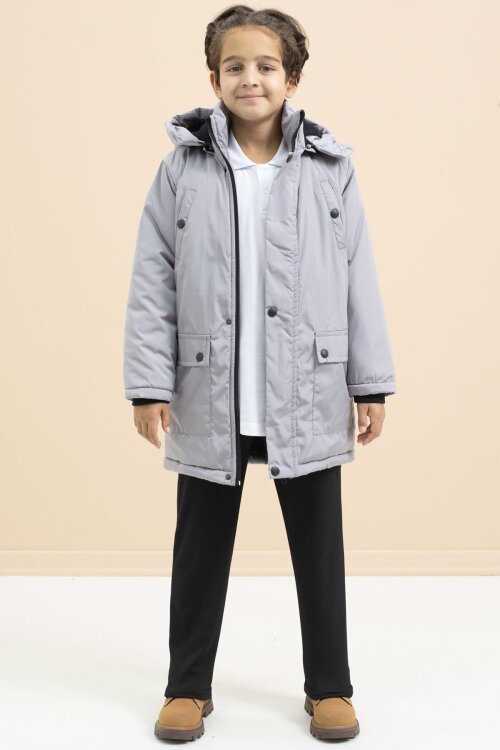 Gri İçi Kürklü Çıtçıtlı Cepli Uzun Kesim Erkek Çocuk Kapüşonlu Şişme Mont 21448